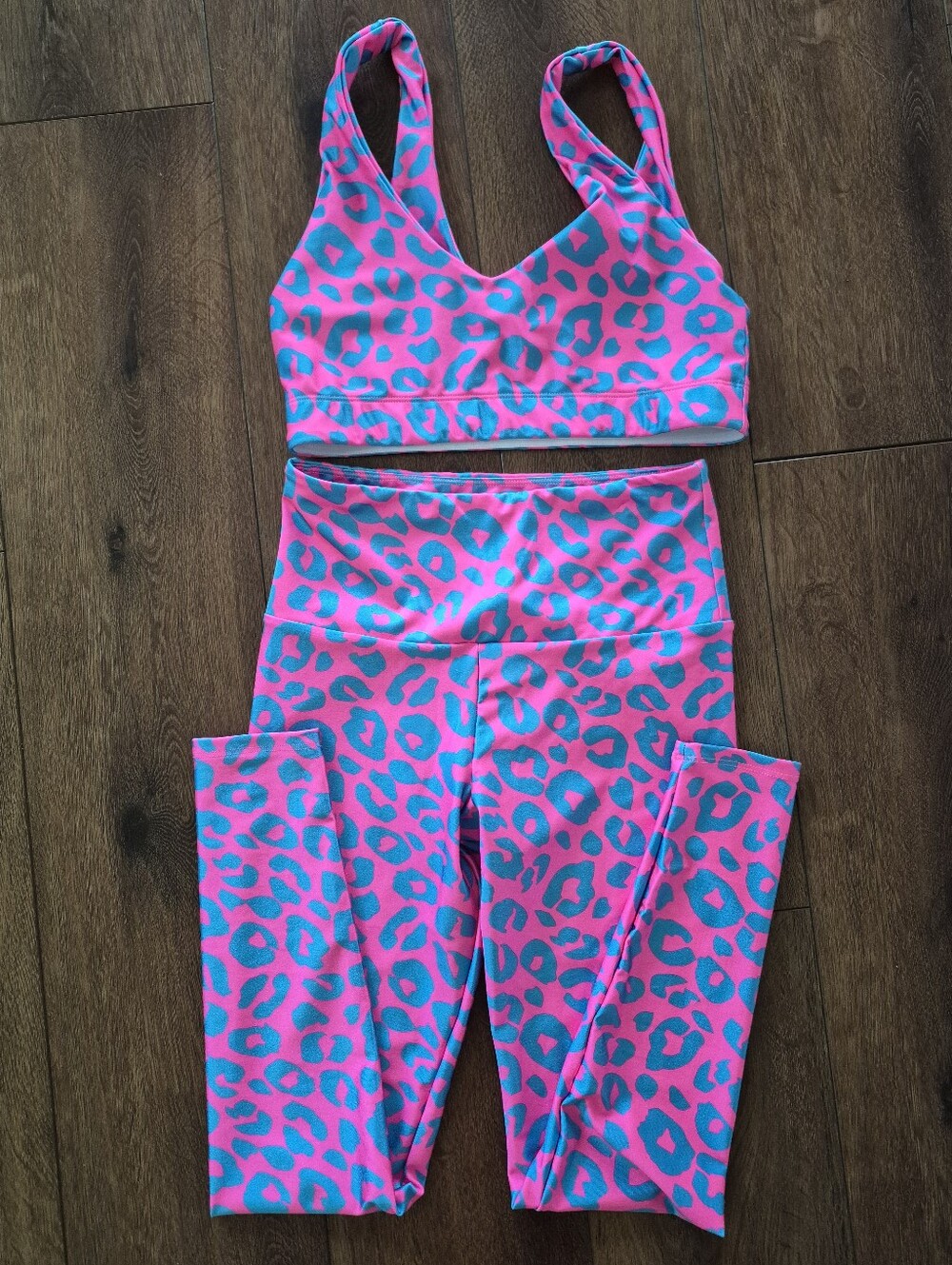 NEW Goldsheep Hot Pink Leopard Print Athletic Set Leggings Sz S Crop Top Sz M